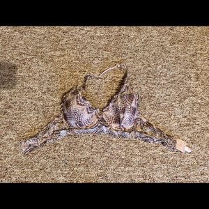 VS Lace bralette lightly lined